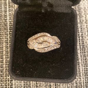 Baguette and round stone cocktail ring. Sterling silver